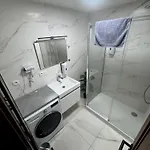 Ar Rezidencia Bellova 2 شقة